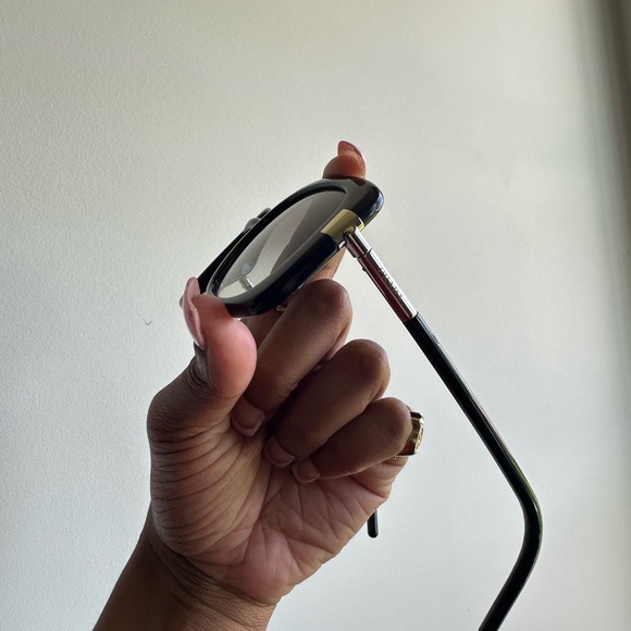 PRADA Womens Black & Gold Square frame shades SPR04W - Picture 4 of 10